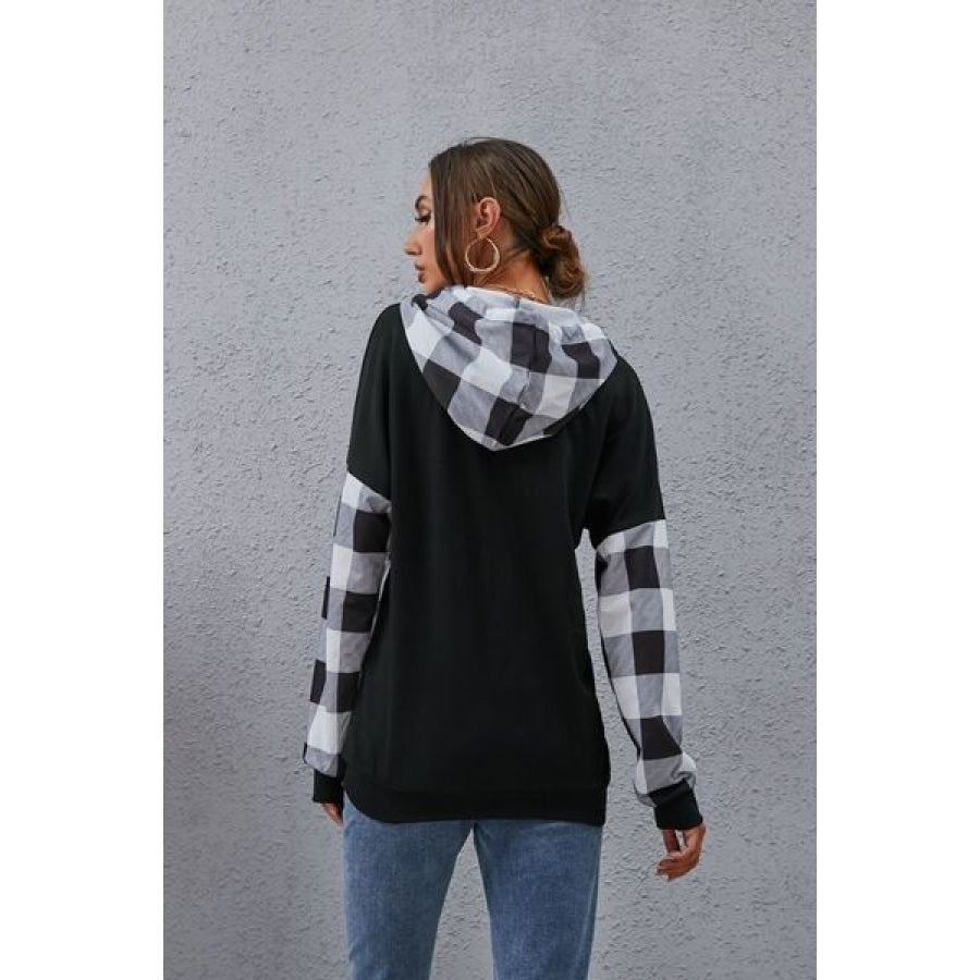 Plaid Drawstring Dropped Shoulder Hoodie Clothing