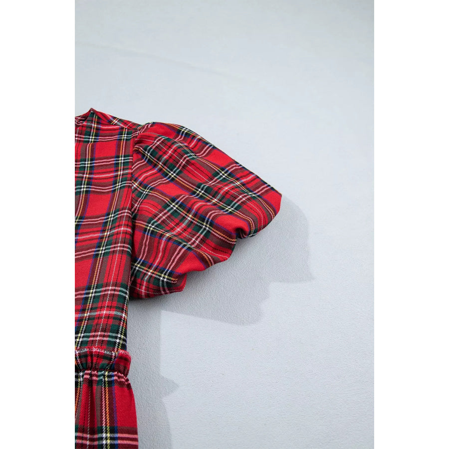 Plaid Knot Neck Short Sleeve Mini Shift Dress Apparel and Accessories