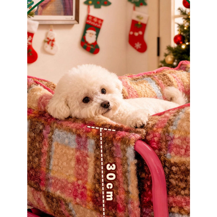 Plaid Pattern Plush Sofa Pet Bed Apparel and Accessories