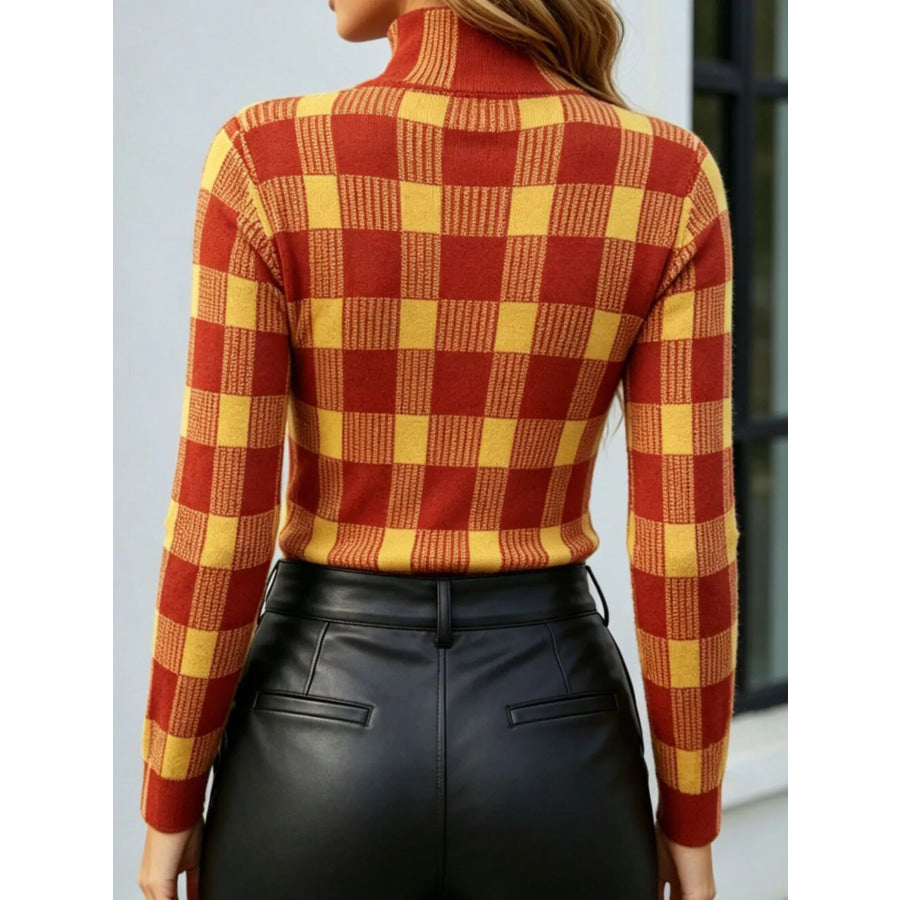 Plaid Pattern Slim Fit Knit Top Apparel and Accessories