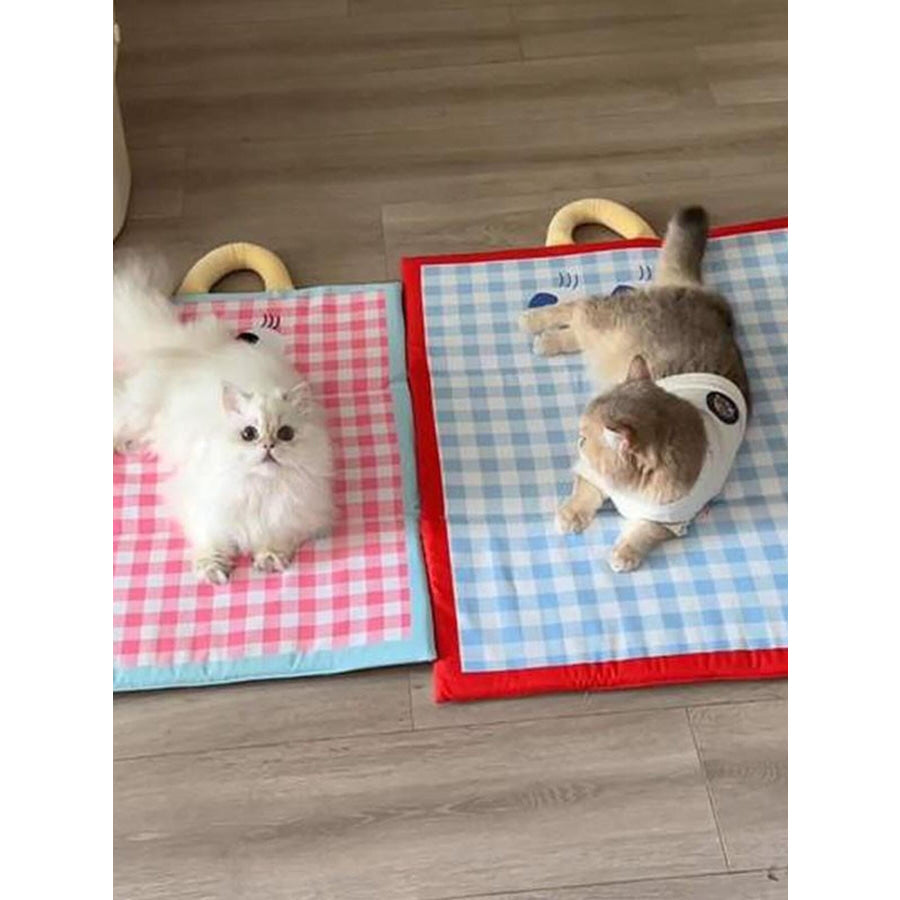 Plaid Pet Mat with Handle Apparel and Accessories