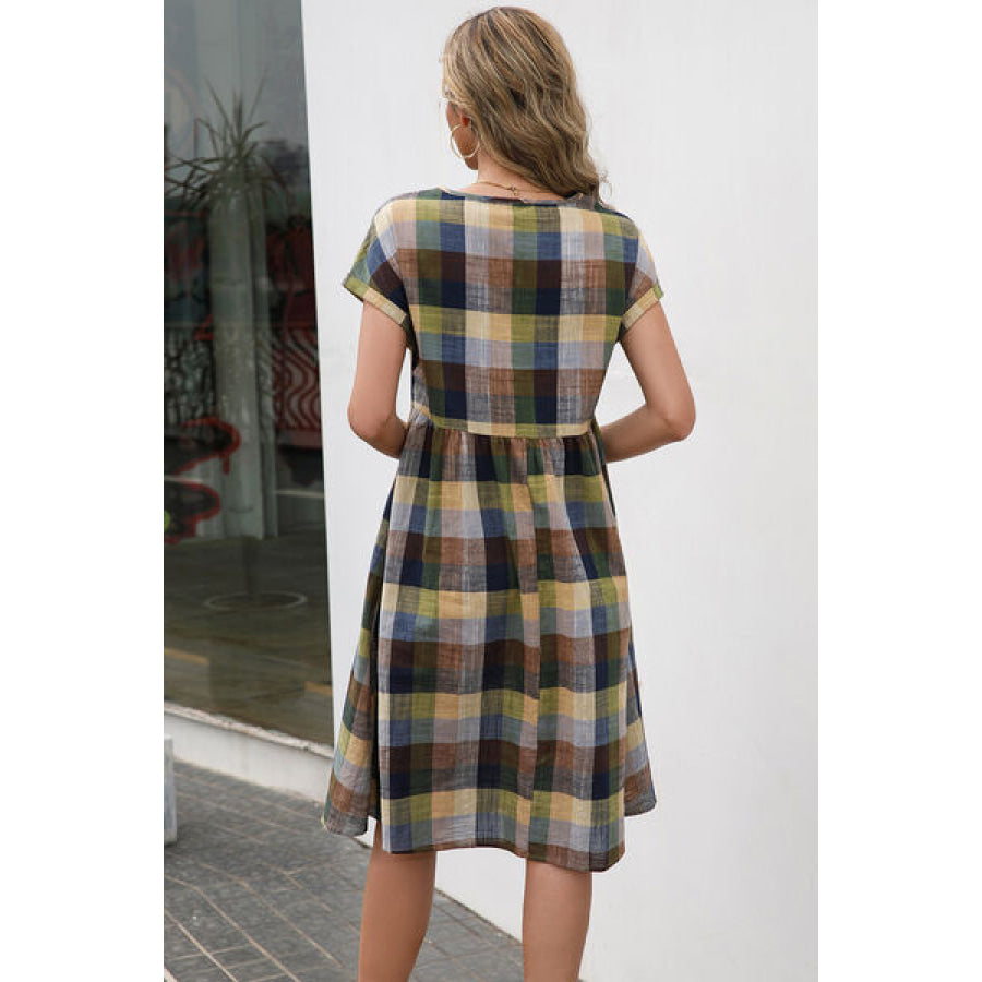 Plaid Round Neck Cap Sleeve Dress Apparel and Accessories