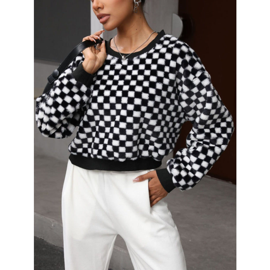 Plaid Round Neck Long Sleeve Sweatshirt Apparel and Accessories