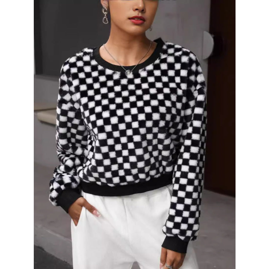 Plaid Round Neck Long Sleeve Sweatshirt Apparel and Accessories