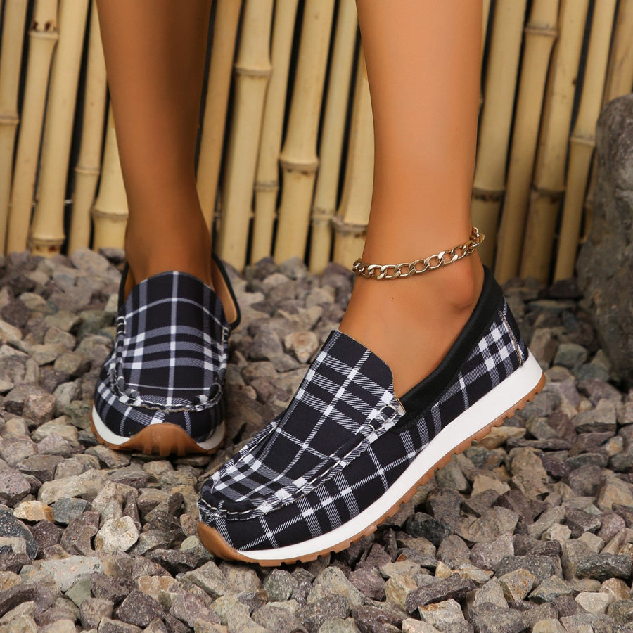 Plaid Round Toe Slip-Ons Black / 35(US4) Apparel and Accessories