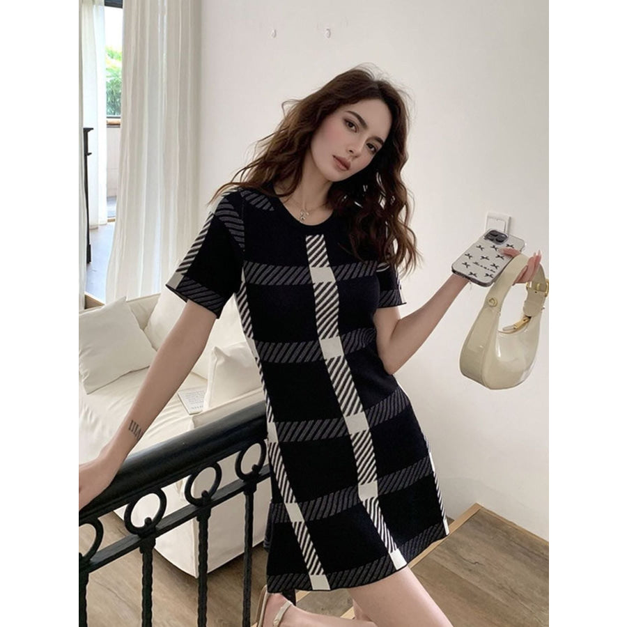 Plaid Short Sleeve Mini Dress Apparel and Accessories