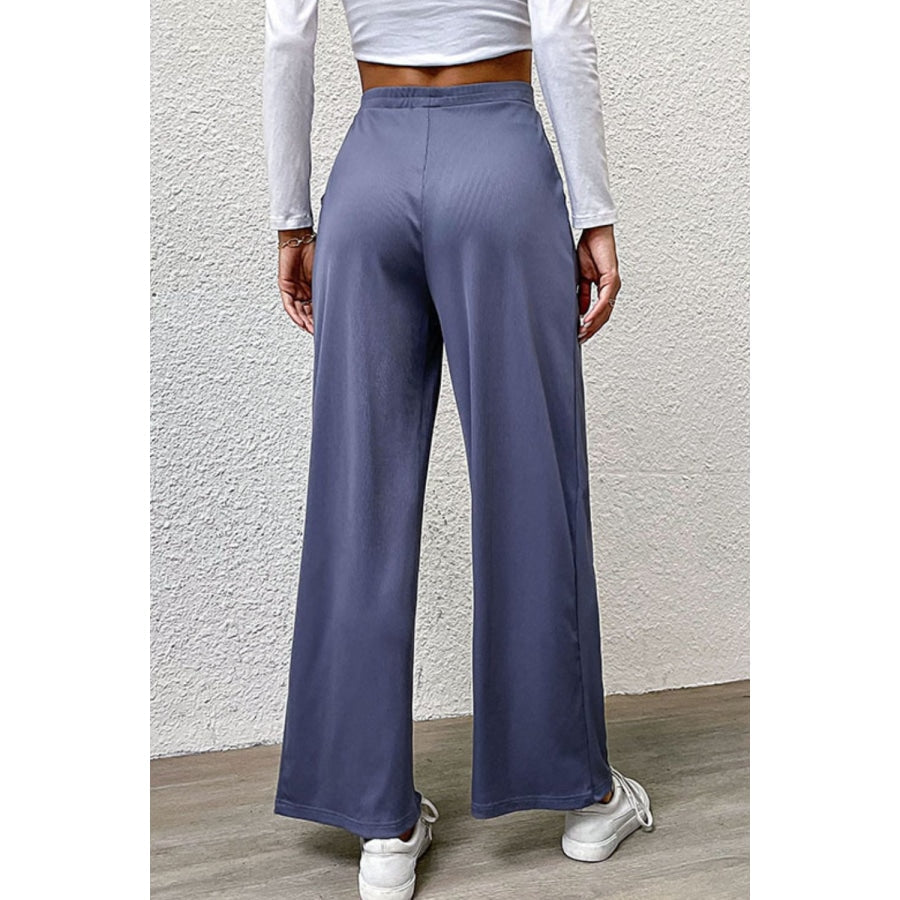 Pleated Detail Wide-Leg Pants with Pockets