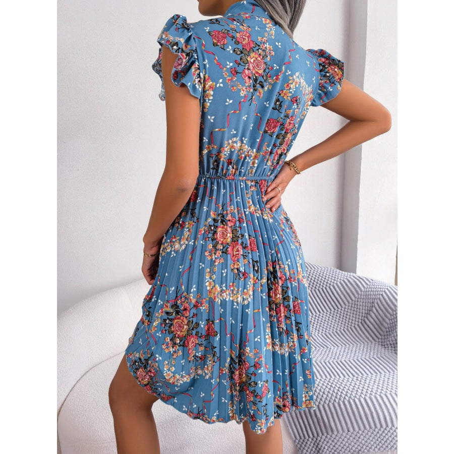 Pleated Floral Printed Tie Neck Knee Length Dress