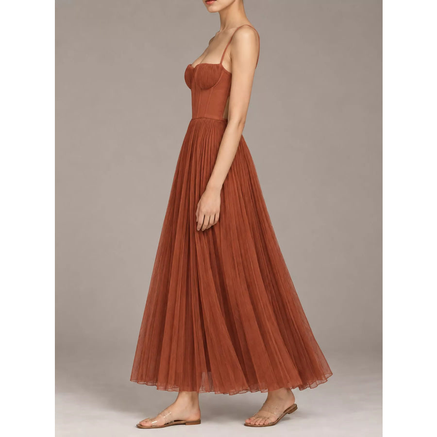 Pleated Sweetheart Neck Midi Dress Apparel and Accessories