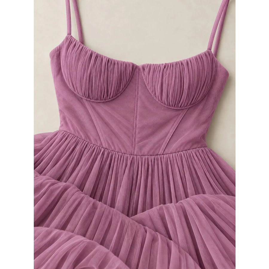 Pleated Sweetheart Neck Midi Dress Apparel and Accessories