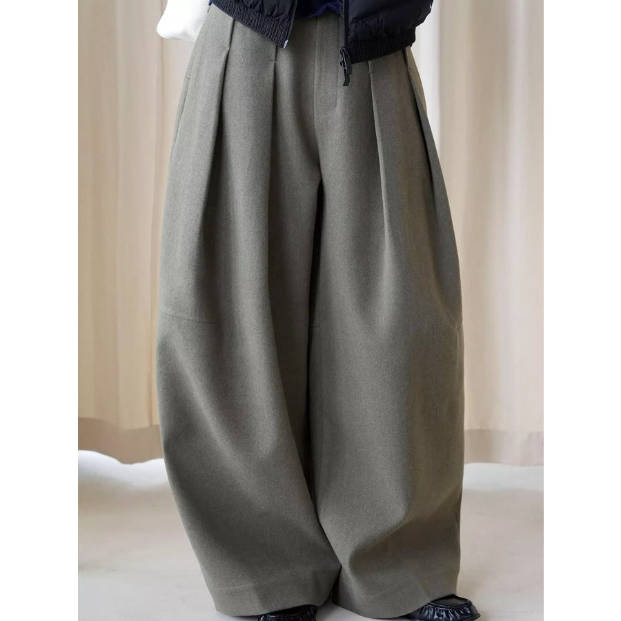 Pleated Wide-Leg Pants Apparel and Accessories