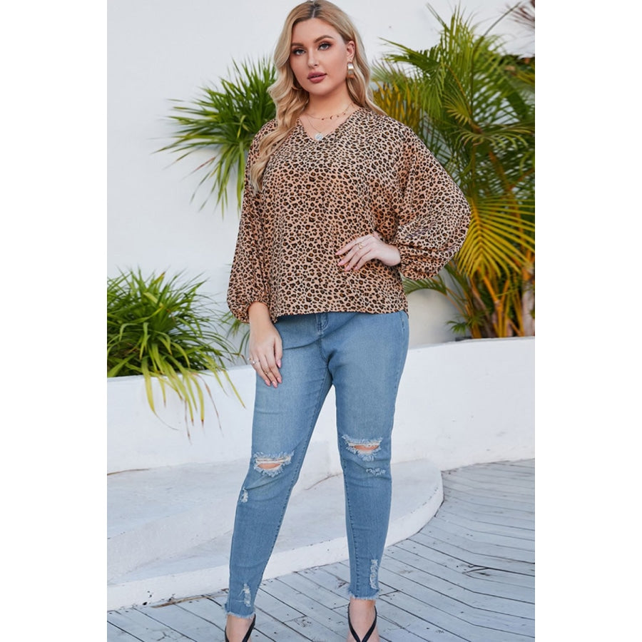 Plus Size Animal Print Balloon Sleeve V-Neck Blouse