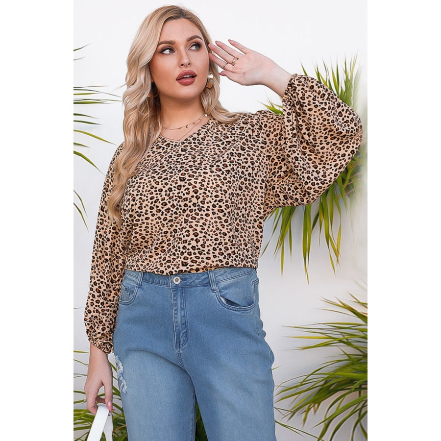 Plus Size Animal Print Balloon Sleeve V-Neck Blouse