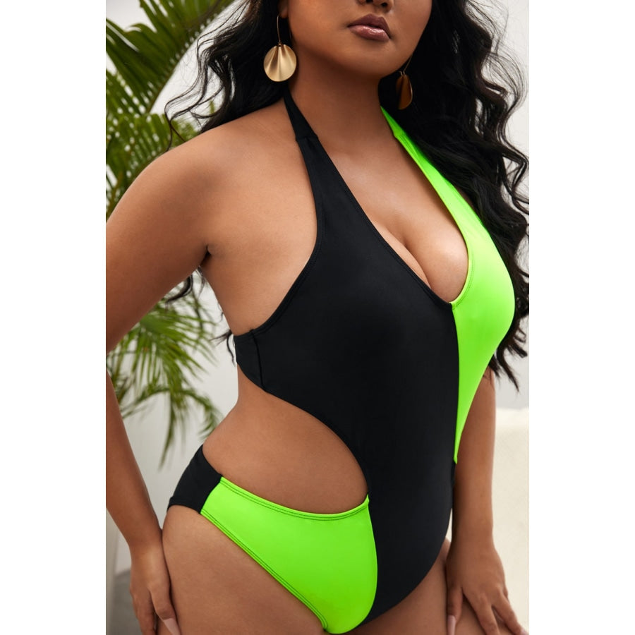 Plus Size Contrast Halter Neck Tied One-Piece Swimsuit Black/Green / 1XL