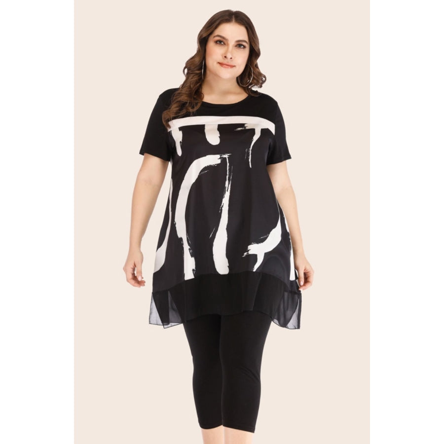 Plus Size Contrast Spliced Mesh T-Shirt and Cropped Leggings Set Black / XL