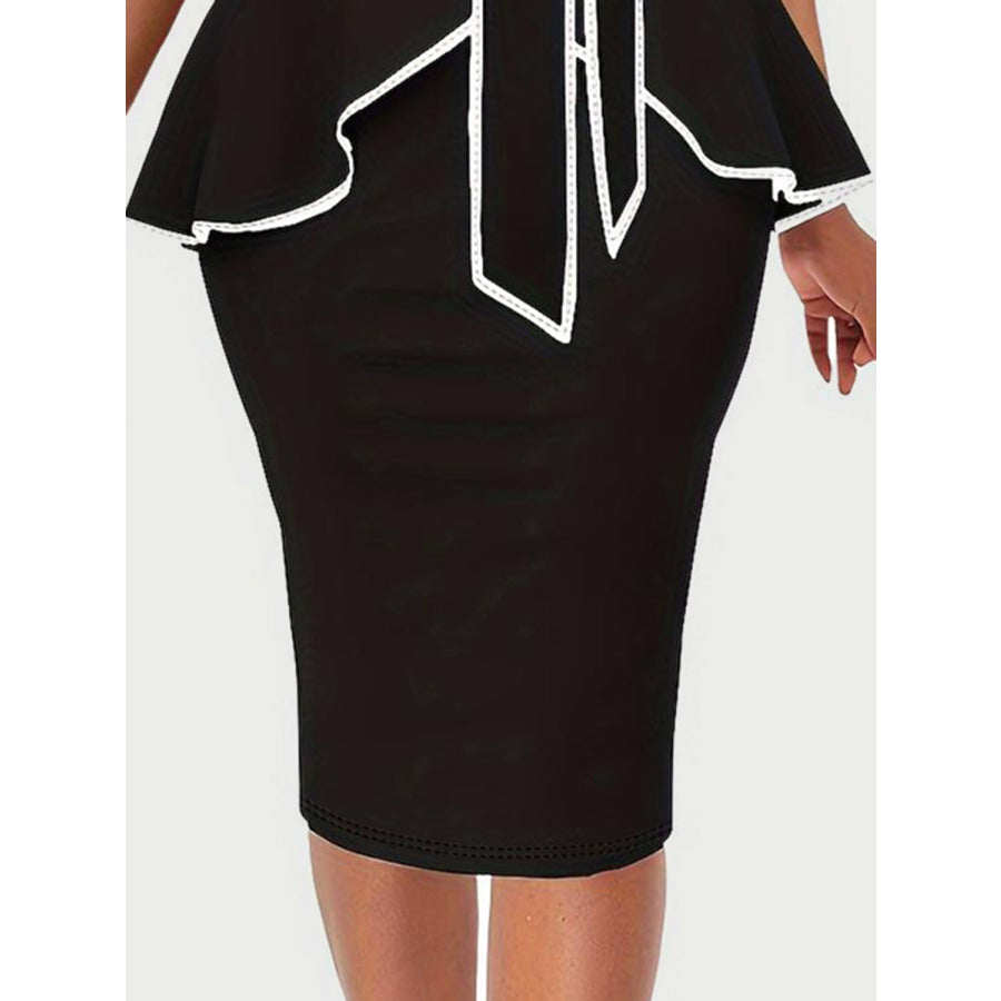 Plus Size Cutout Contrast Sleeveless Dress Apparel and Accessories