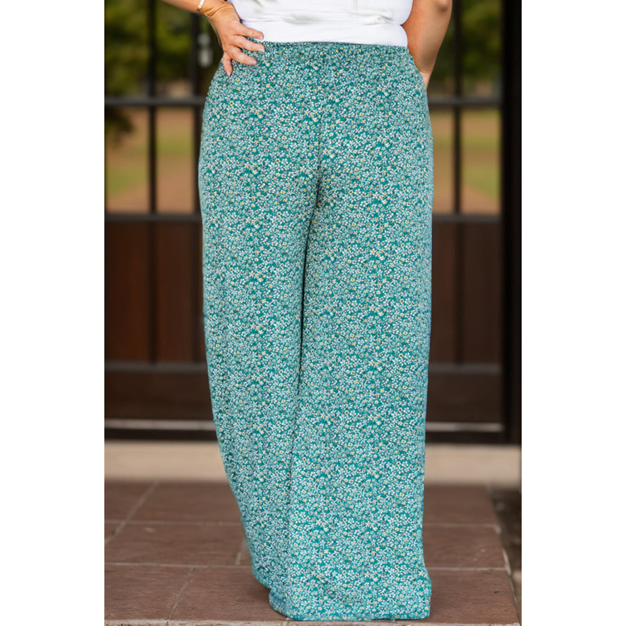 Plus Size Ditsy Floral Wide Lag Pants Apparel and Accessories