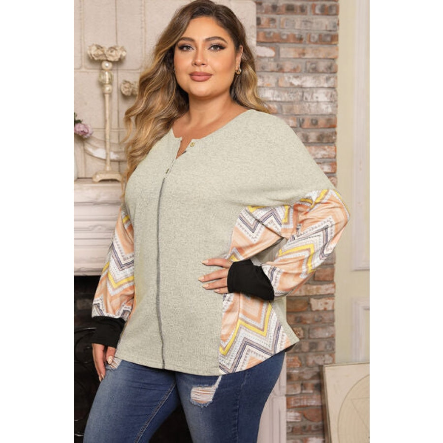 Plus Size Exposed Seam Print Long Sleeve T-Shirt Light Gray / 1XL Clothing