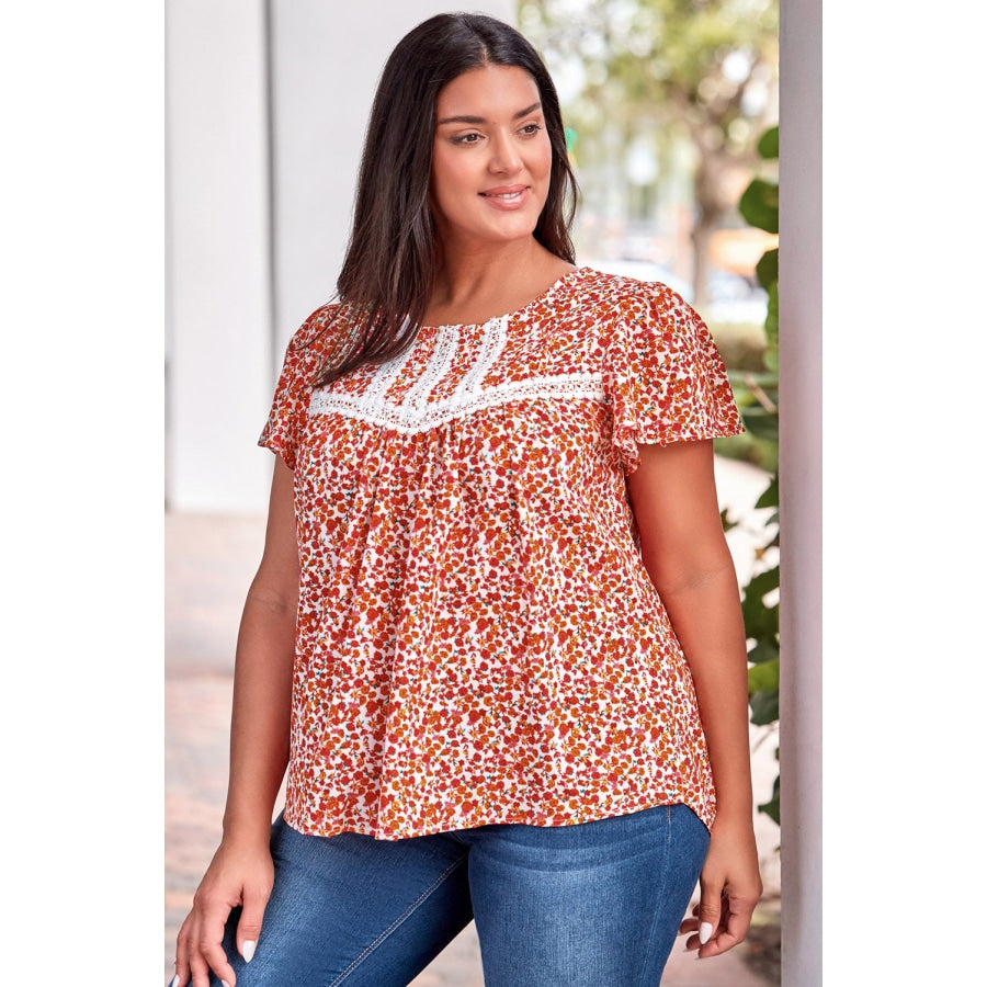 Plus Size Floral Lace Trim Round Neck Blouse