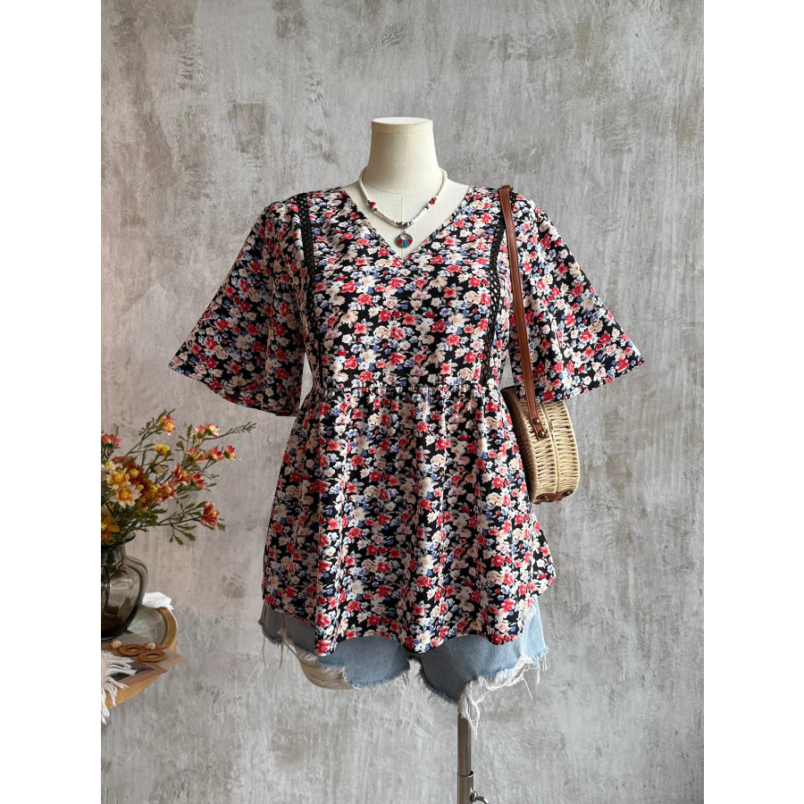 Plus Size Floral Print V-Neck Short Sleeve Blouse Floral / 0XL Apparel and Accessories