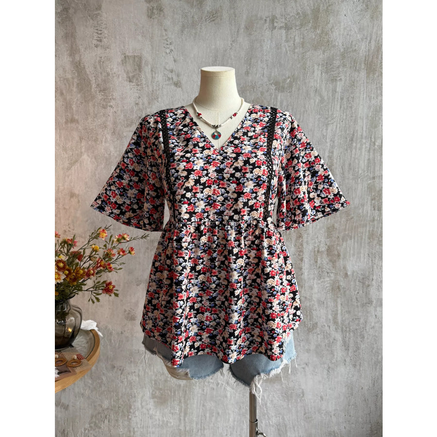 Plus Size Floral Print V-Neck Short Sleeve Blouse Apparel and Accessories