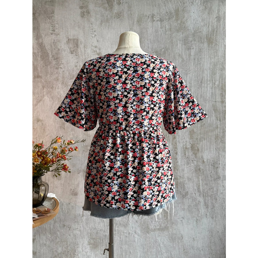 Plus Size Floral Print V-Neck Short Sleeve Blouse Apparel and Accessories