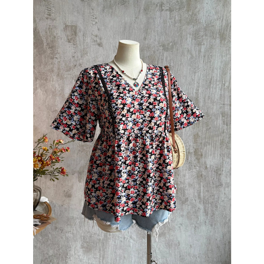 Plus Size Floral Print V-Neck Short Sleeve Blouse Apparel and Accessories