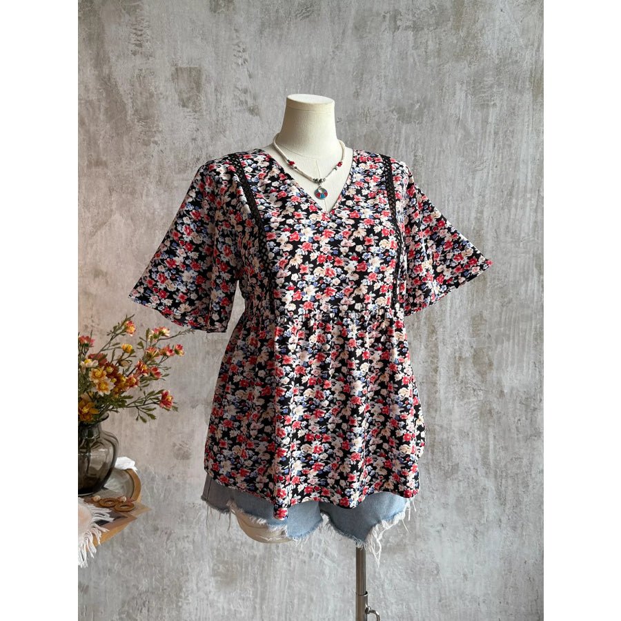 Plus Size Floral Print V-Neck Short Sleeve Blouse Apparel and Accessories