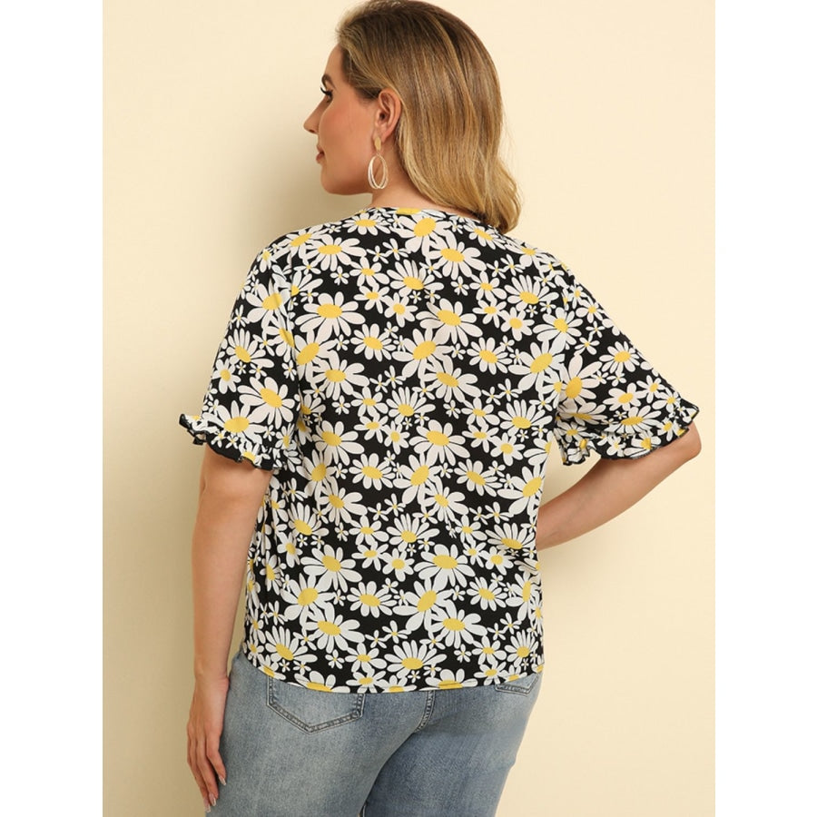 Plus Size Floral Round Neck Tie Hem Blouse