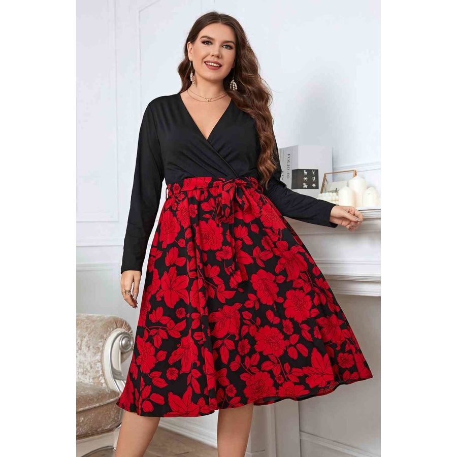 Plus Size Floral Surplice Neck Long Sleeve Dress Red / 1XL