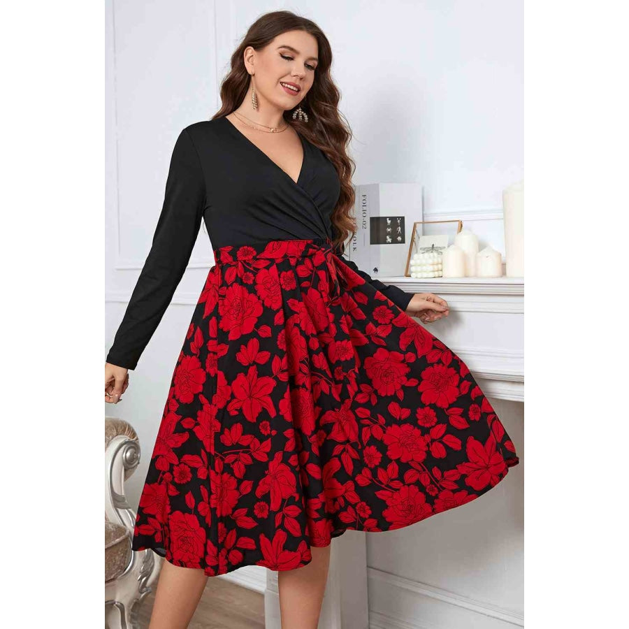 Plus Size Floral Surplice Neck Long Sleeve Dress