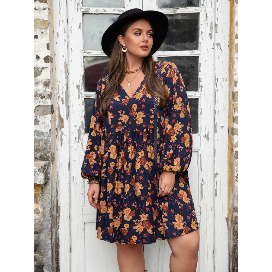 Plus Size Floral V-Neck Balloon Sleeve Dress Apparel and Accessories
