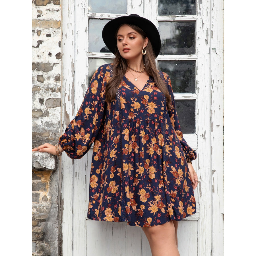 Plus Size Floral V-Neck Balloon Sleeve Dress Apparel and Accessories