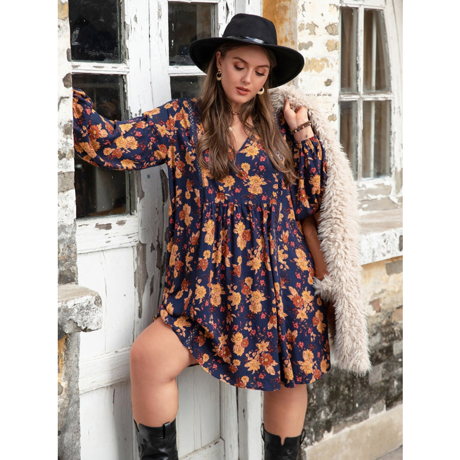 Plus Size Floral V-Neck Balloon Sleeve Dress Apparel and Accessories