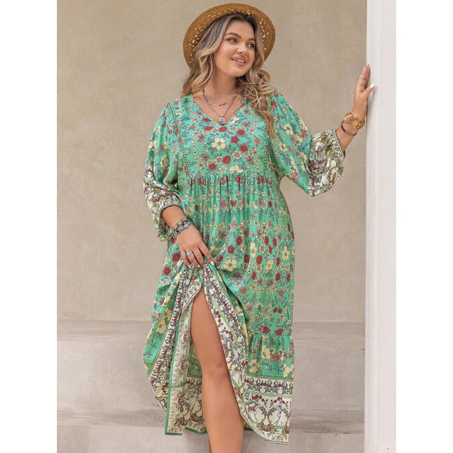 Plus Size Floral V-Neck Balloon Sleeve Midi Dress