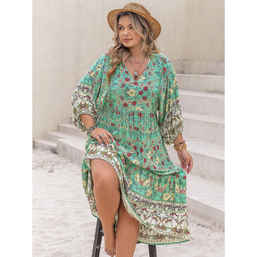 Plus Size Floral V-Neck Balloon Sleeve Midi Dress