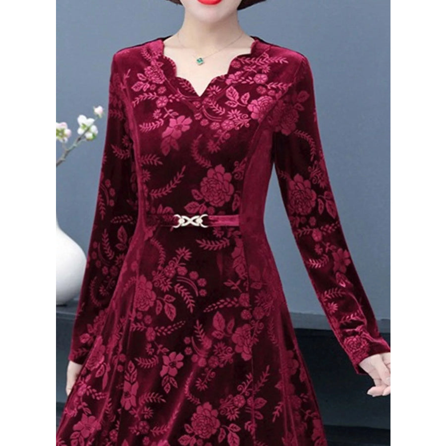 Plus Size Floral Velvet Scalloped V-Neck Midi Dress Apparel and Accessories