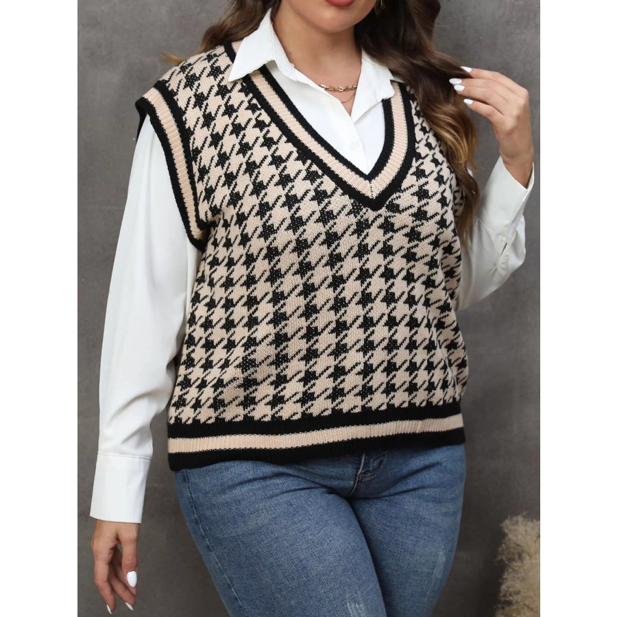 Plus Size Houndstooth V-Neck Knit Sweater Vest Apparel and Accessories