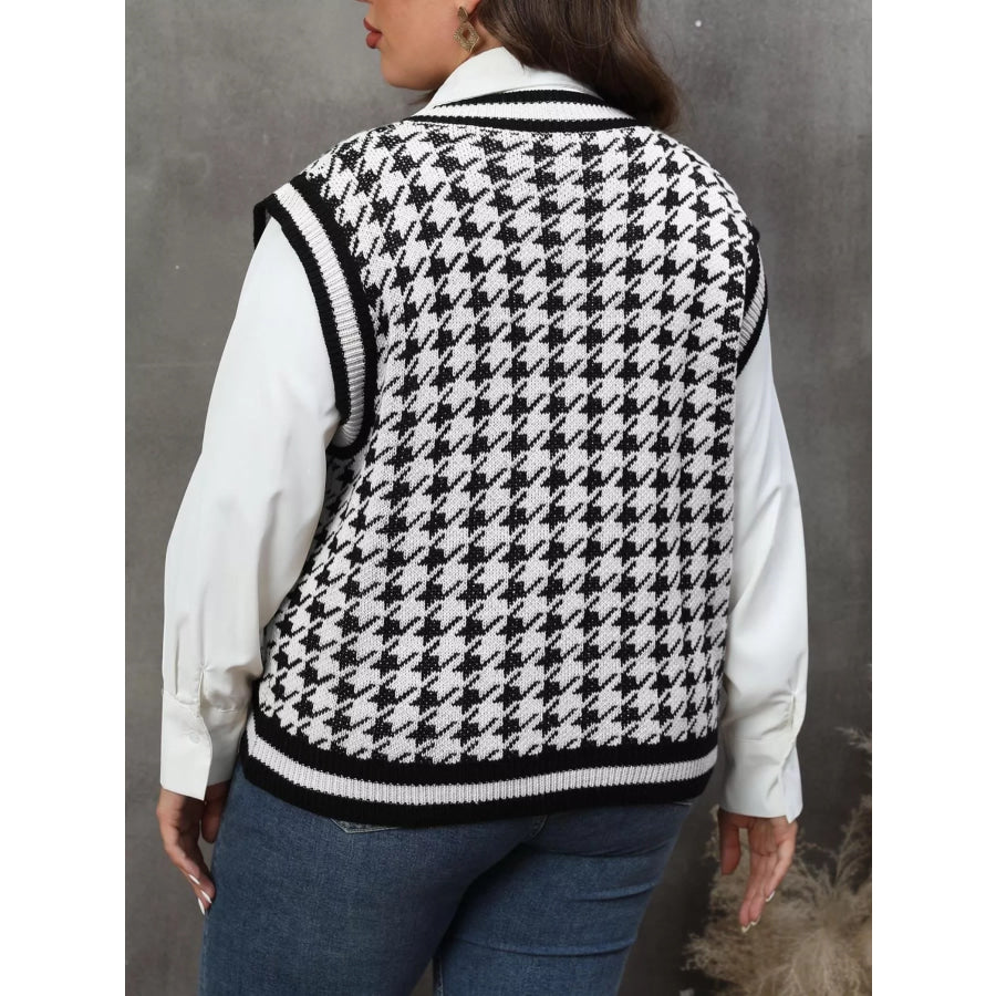 Plus Size Houndstooth V-Neck Knit Sweater Vest Apparel and Accessories