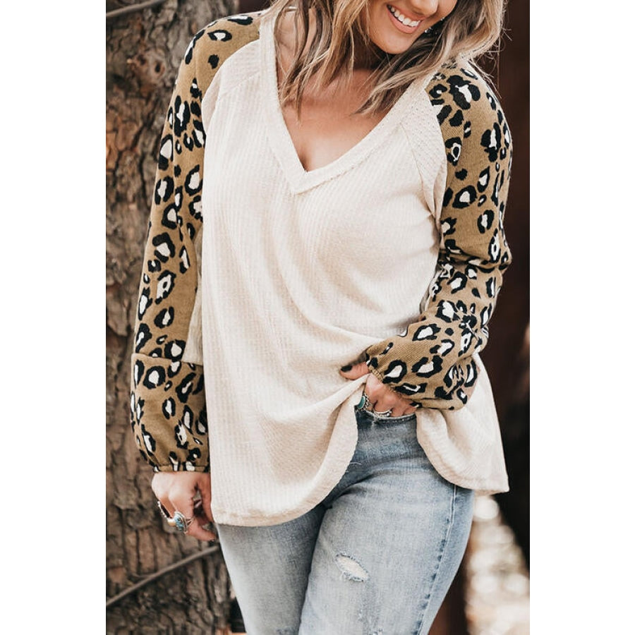 Plus Size Leopard V-Neck Raglan Sleeve Blouse White / 1XL