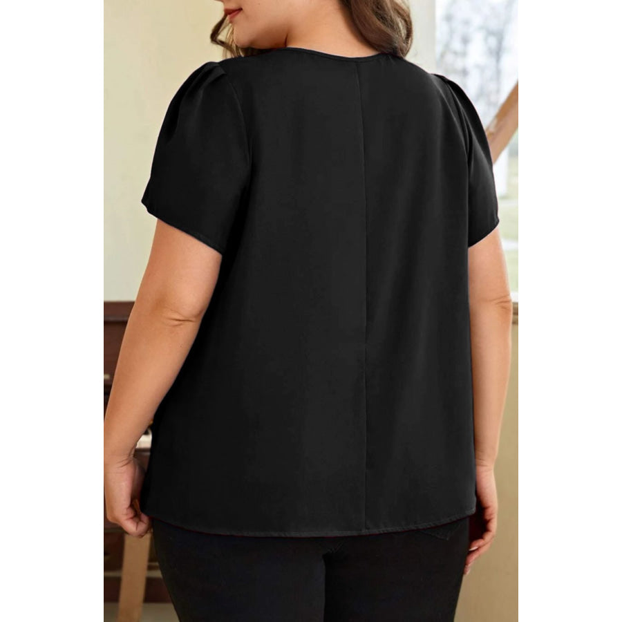 Plus Size Round Neck Short Sleeve Blouse Apparel and Accessories