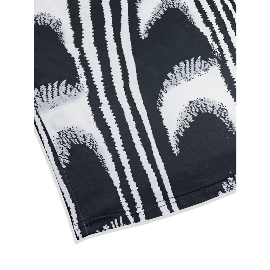 Plus Size Sleeveless Bodycon Maxi Dress with Abstract Print Apparel and Accessories
