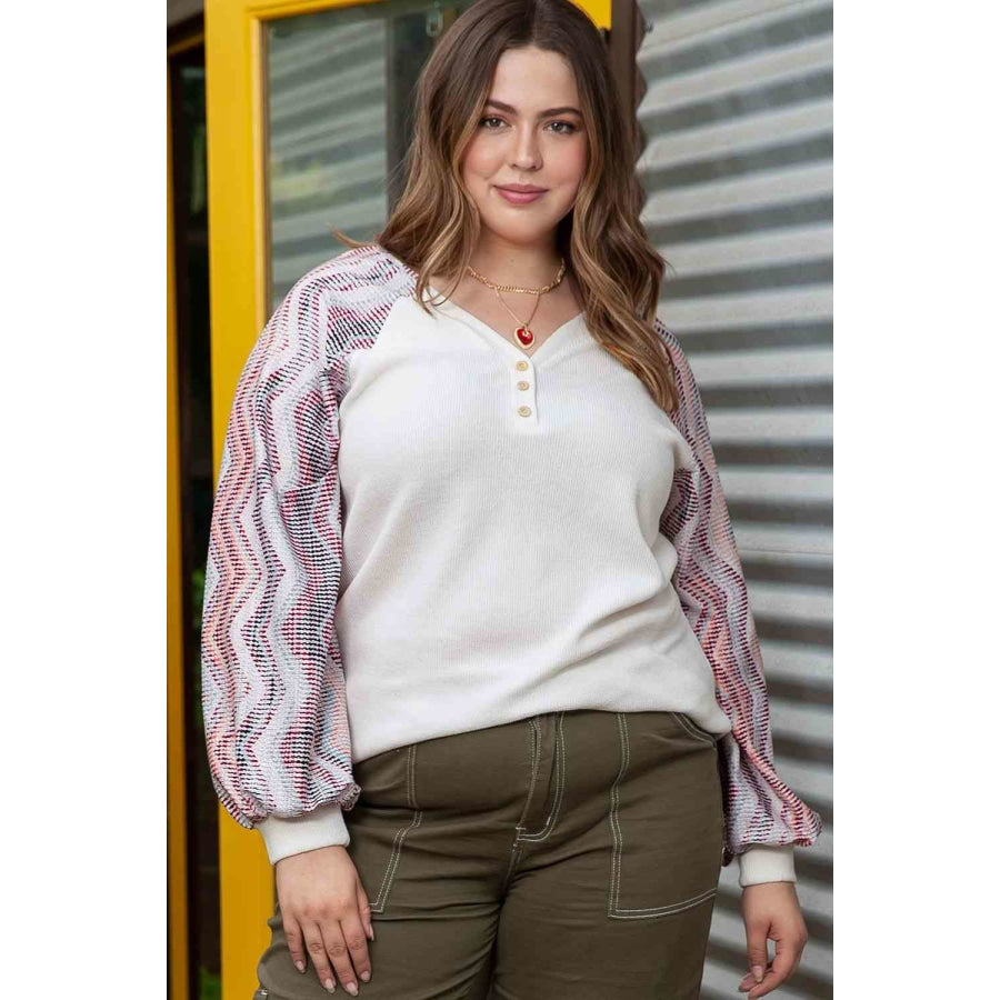 Plus Size Sweatshirt with Button Detail Ivory / 1XL