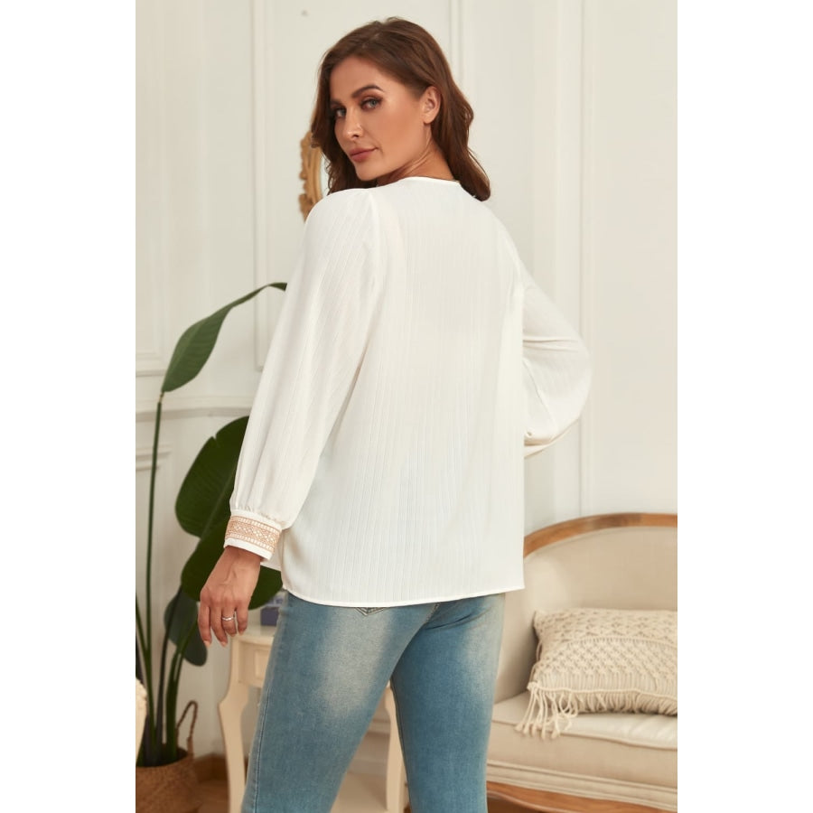 Plus Size V-Neck Puff Sleeve Blouse