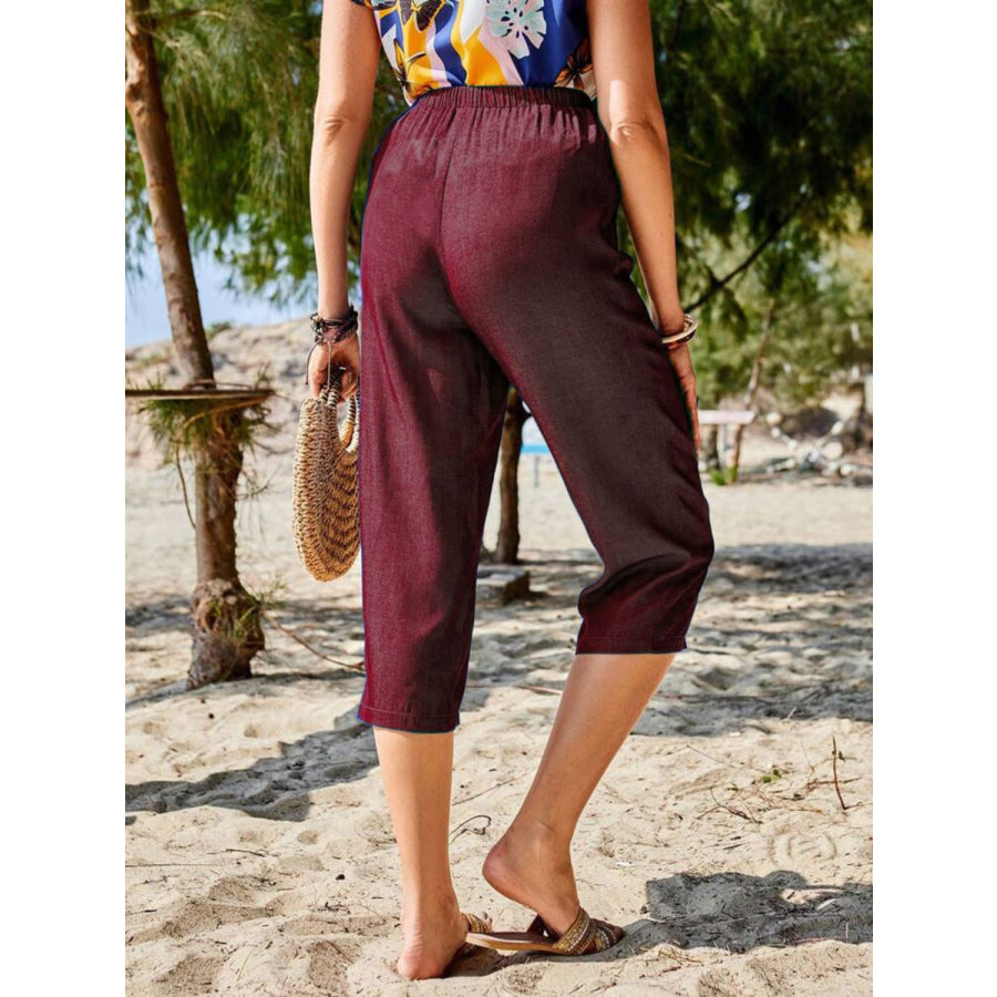 Pocketed Elastic Waist Capris Apparel and Accessories