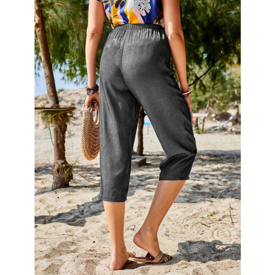 Pocketed Elastic Waist Capris Apparel and Accessories