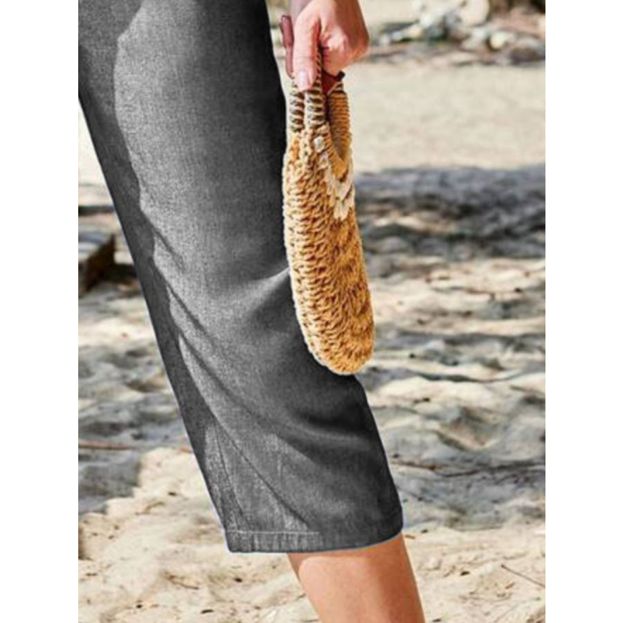 Pocketed Elastic Waist Capris Apparel and Accessories