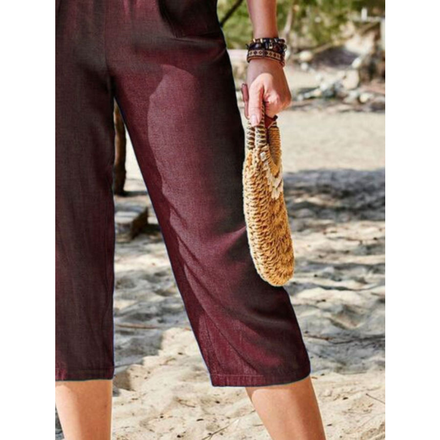 Pocketed Elastic Waist Capris Apparel and Accessories