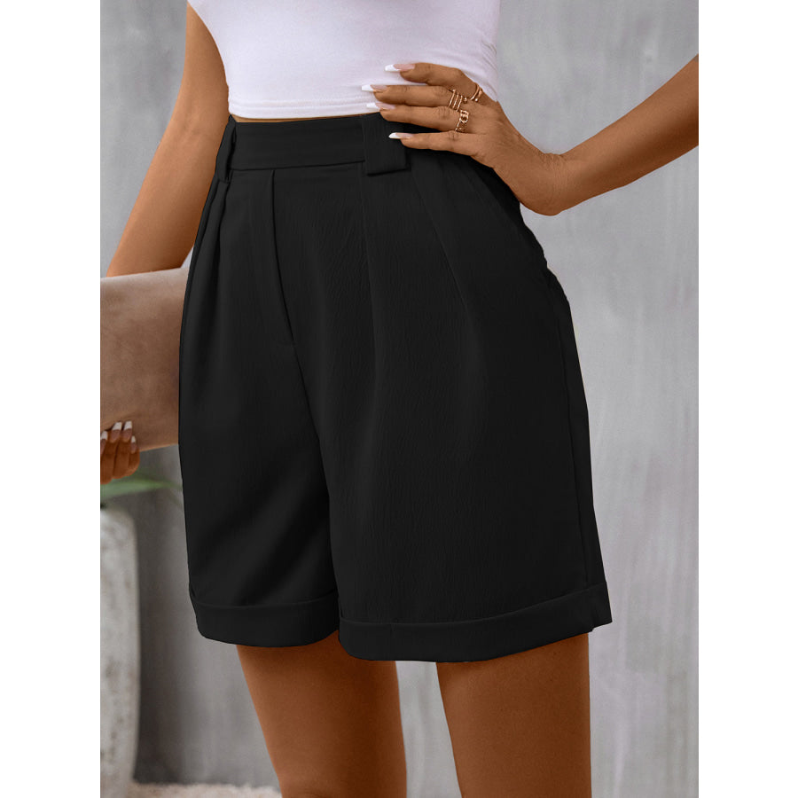 Pocketed Mid-Rise Waist Shorts Apparel and Accessories