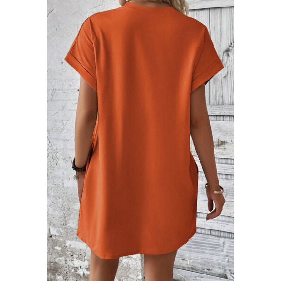 Pocketed Round Neck Short Sleeve Dress Apparel and Accessories